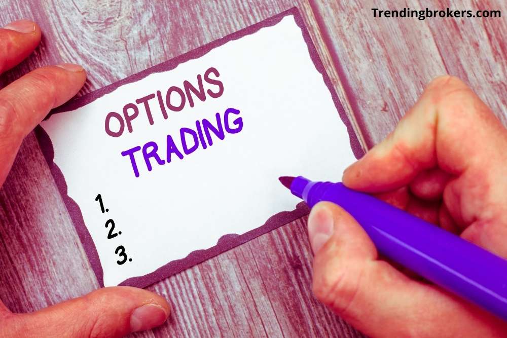 How to earn profits in a falling market with Options?